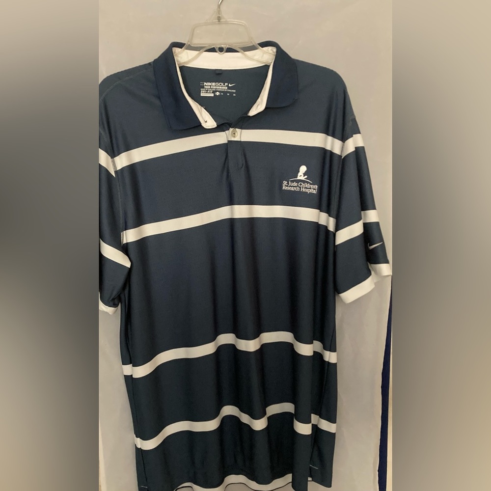 St Jude Children's Research Hospital Men's XL Nike-Golf DRI-FIT shirt